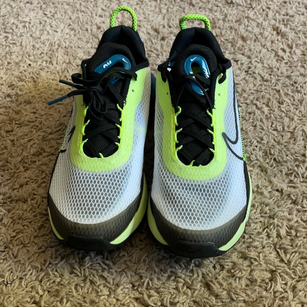 Nike AirMax 2090